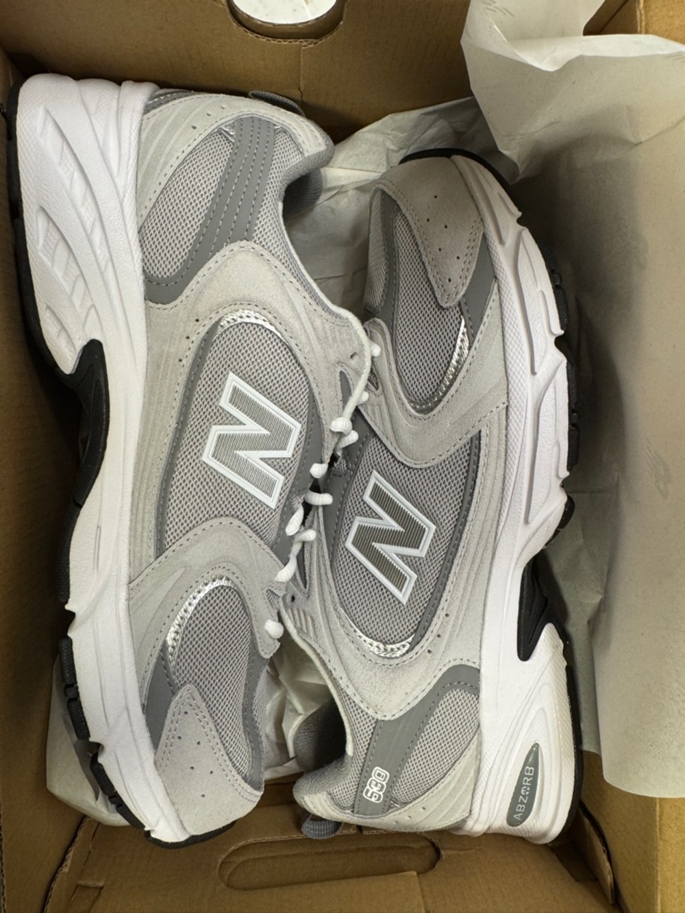 New Balance Men's 530 Trainers in Grey and White